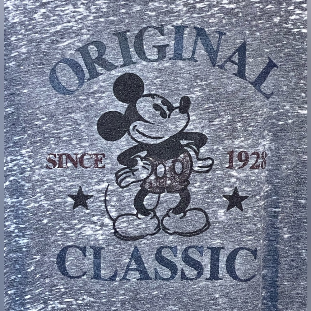 NWOT - Disney Parks Mickey classic T-shirt